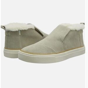 Toms Paxton Suede Shoes with Faux Shearling in Cobblestone Size 6.5